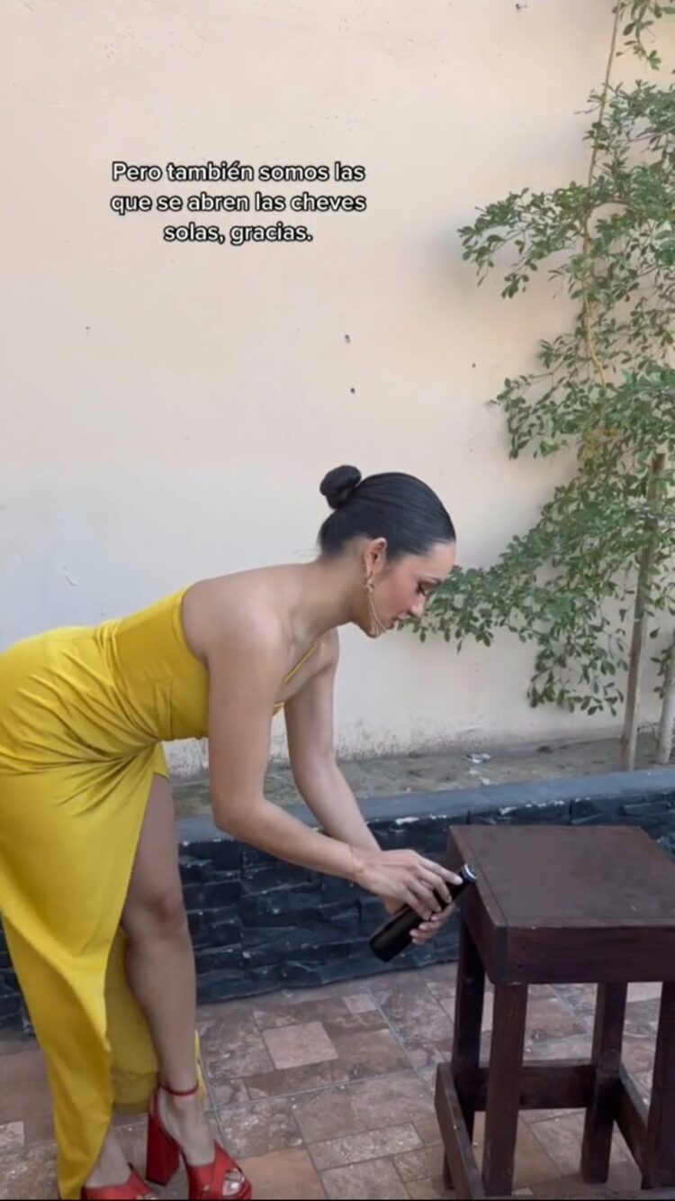 melissa robles feet 5