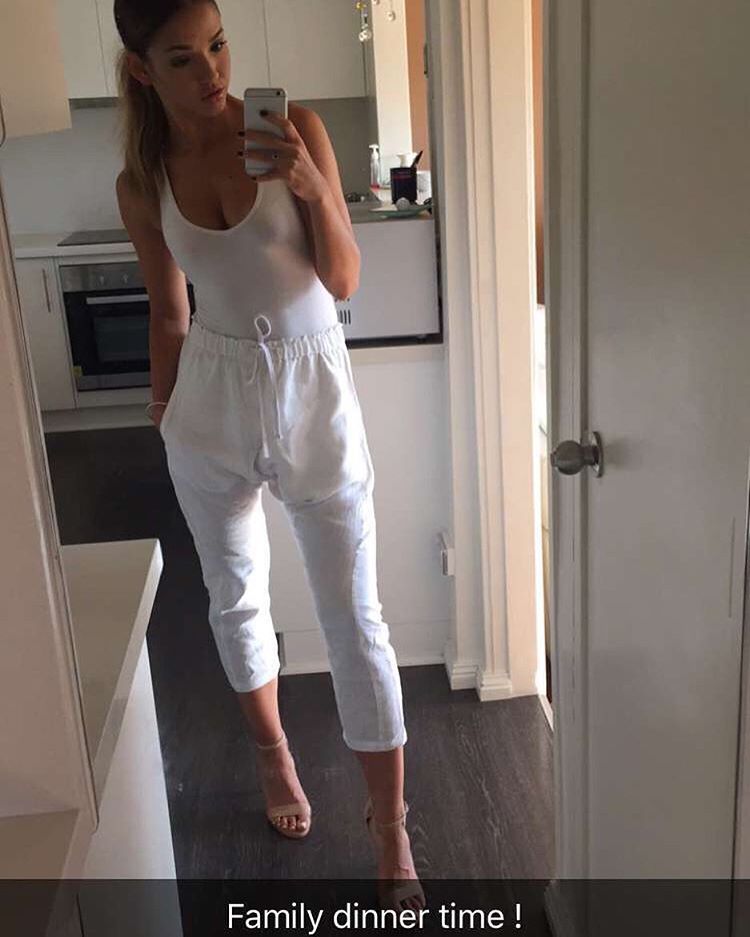 melissa whitelaw feet 1