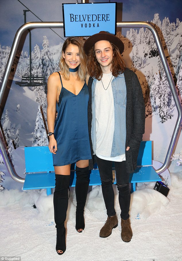 melissa whitelaw feet 4