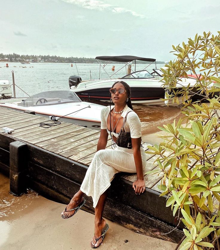 melodie monrose feet 4