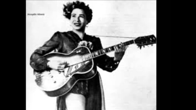 memphis minnie feet 4