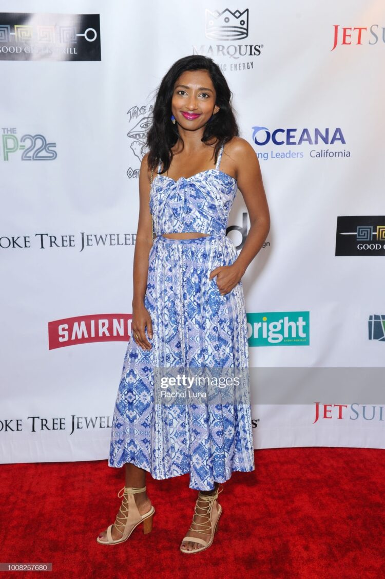 menik gooneratne feet 2