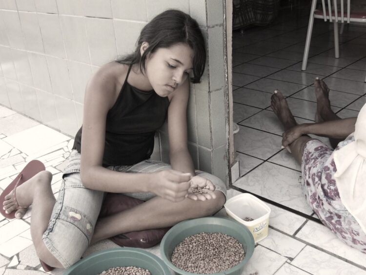 menina telles feet 4