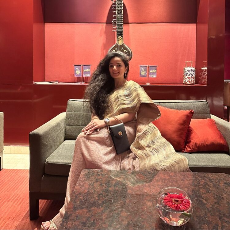 menuu pathania feet 3