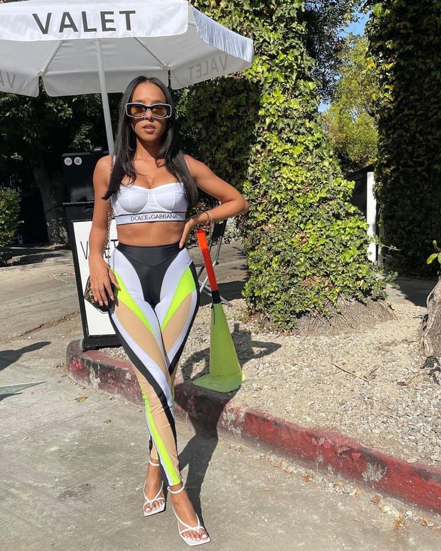 mercedeh allen feet 1