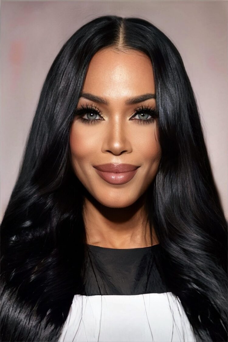 mercedes davis feet scaled