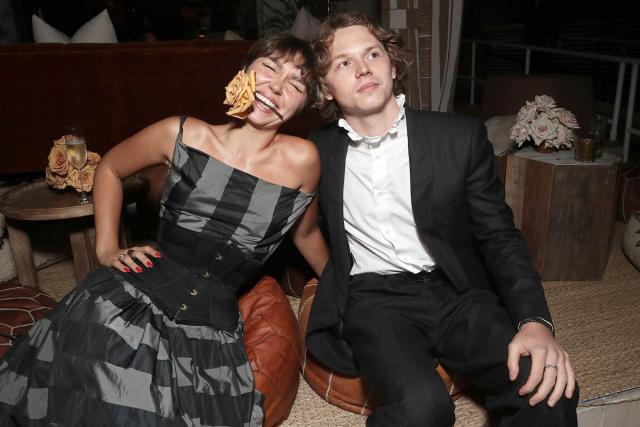 mercedes kilmer feet 6