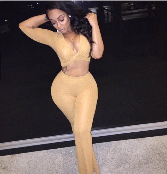 mercedes morr feet 5