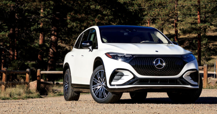 mercedes sierra feet 5