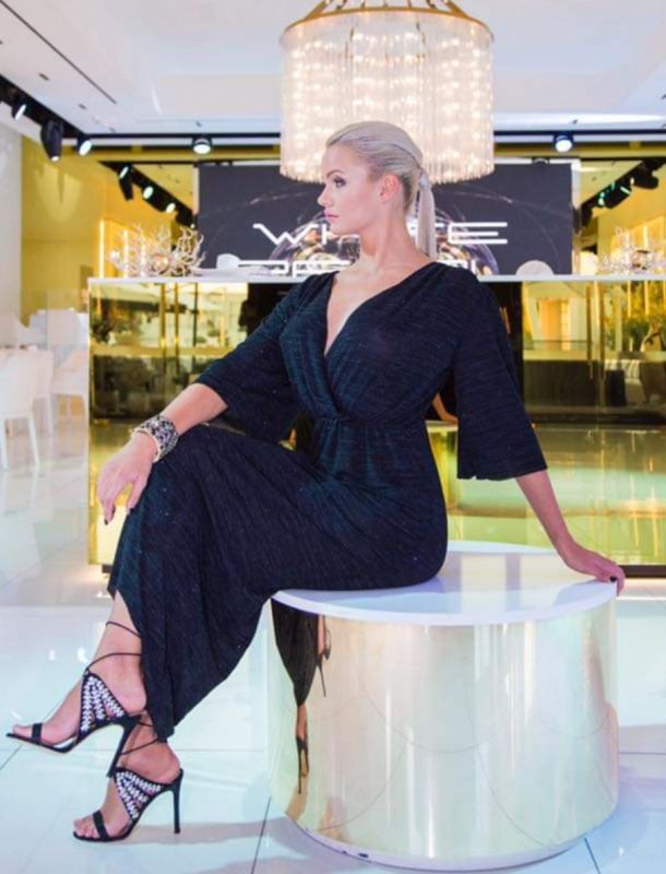 mercedesz henger feet 6