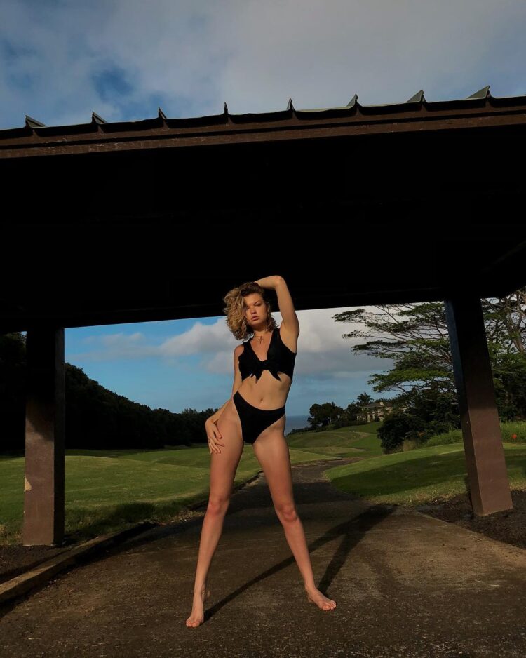 meredith hennessy feet 1