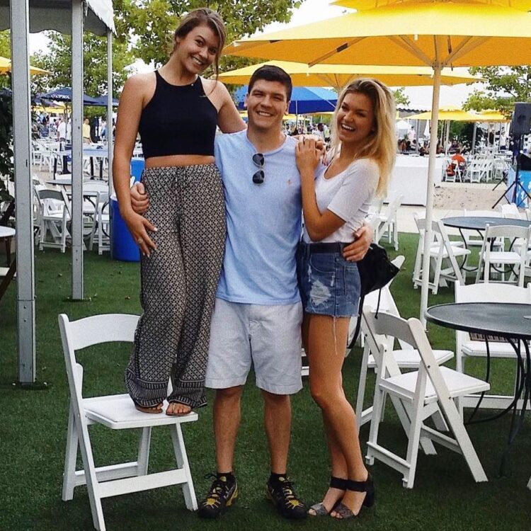 meredith hennessy feet 5