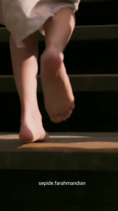 meriem ezzaidi feet 4