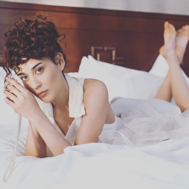 merve cagiran feet 5