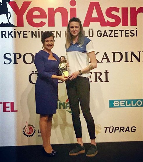 meryem birsoz feet 3