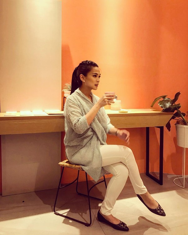 mesty ariotedjo feet