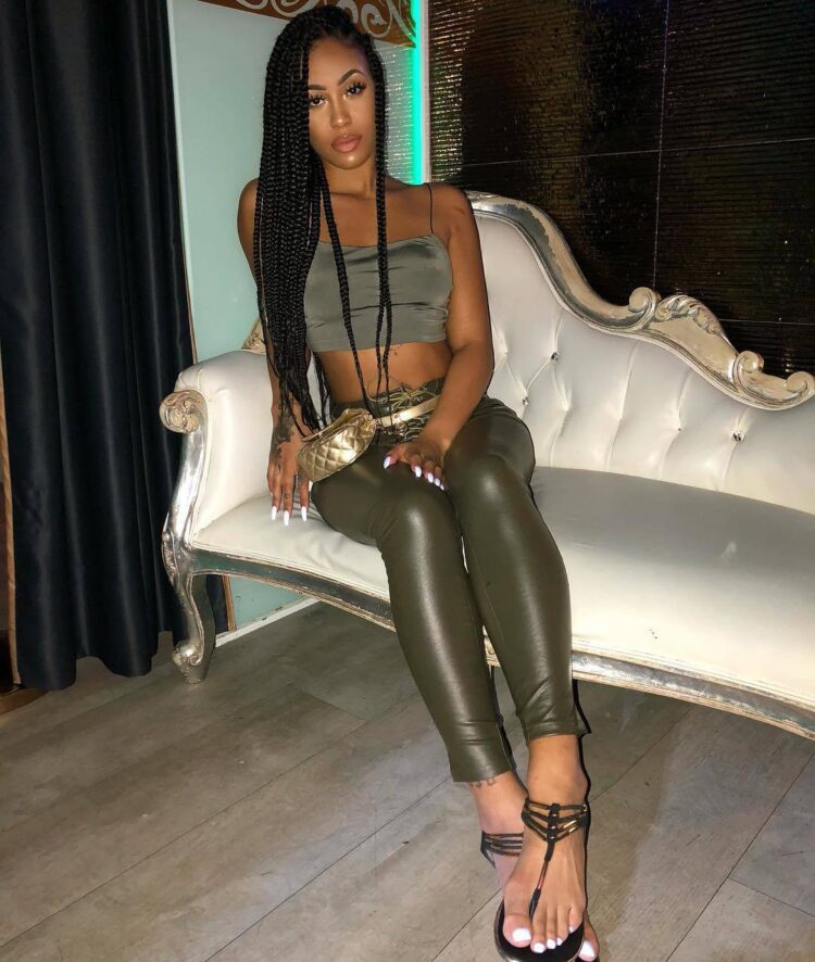 metisse campbell feet 2