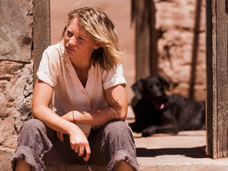 mia davidson feet 5 scaled