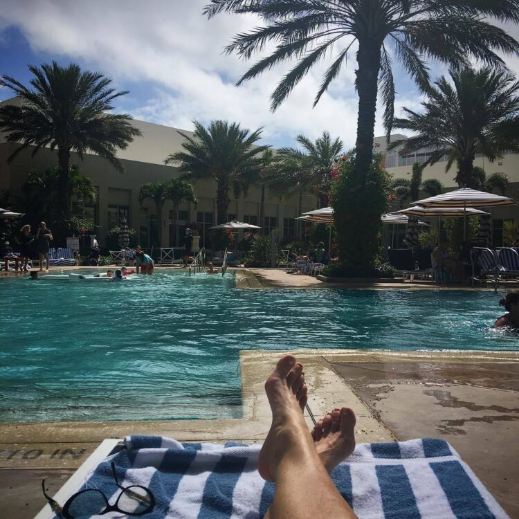 mia gundersen feet 4