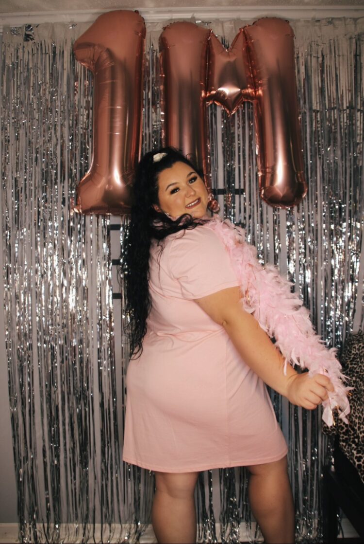 mia lana terry feet 2