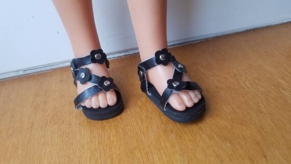 mia ruby feet 1