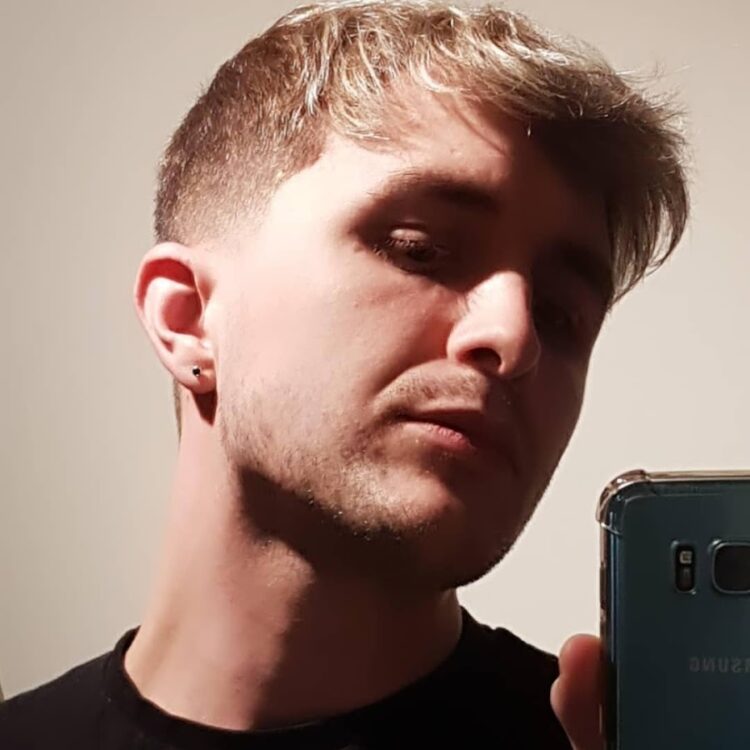 miares project feet 4