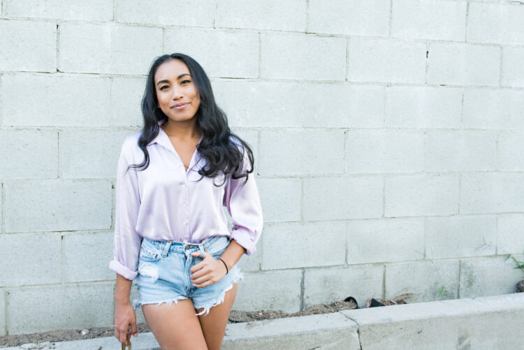 micah mahinay feet 4