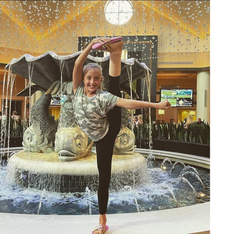 michaella manday feet 4