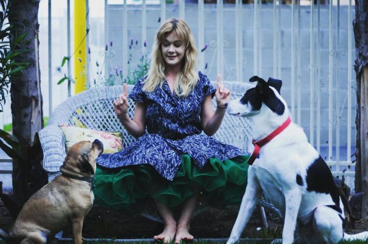 michal sinnott feet 3