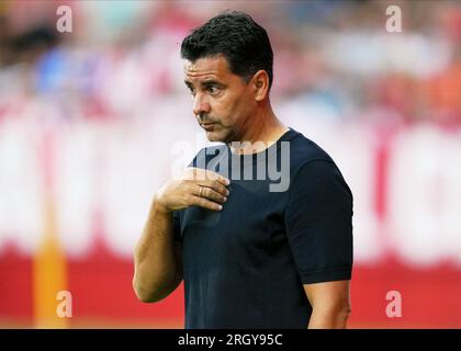 michel sanchez feet 3