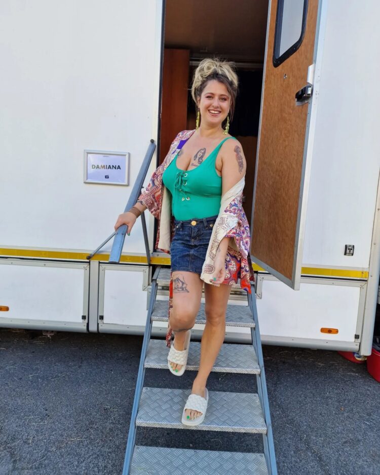 michela giraud feet 1