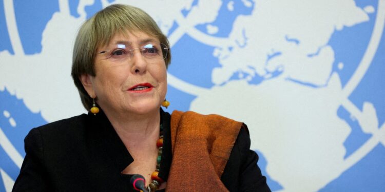 michele bachelet feet 5