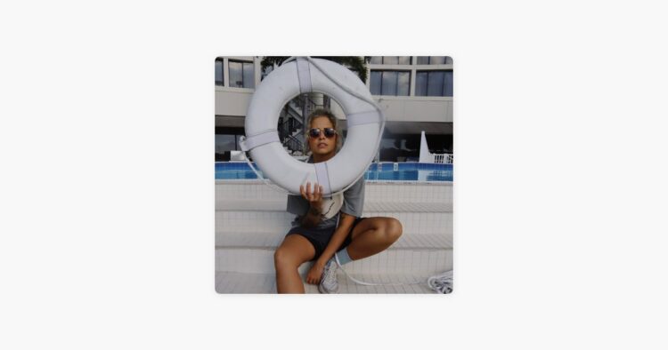 michele lundy feet 5