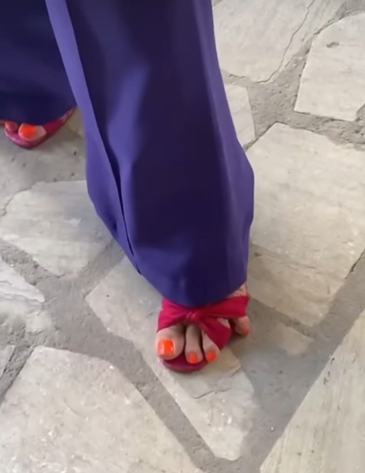 micheli machado feet 1