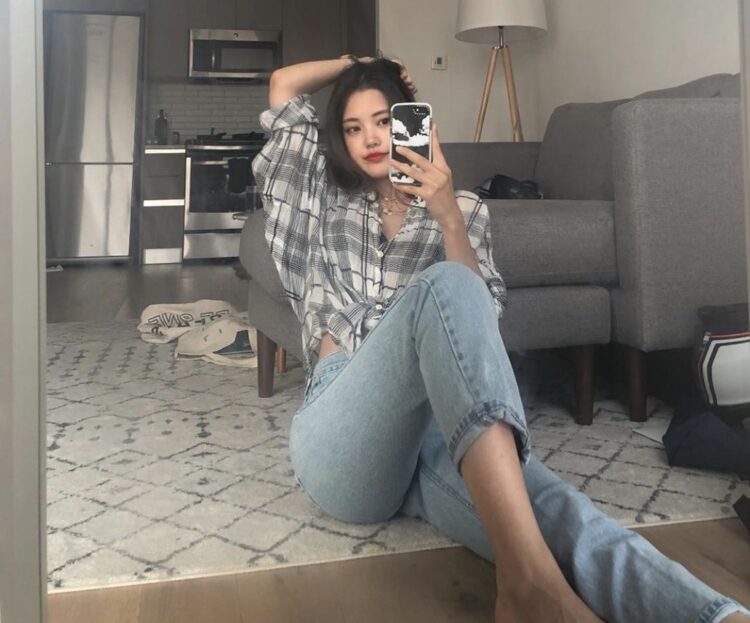 michella choi feet 1