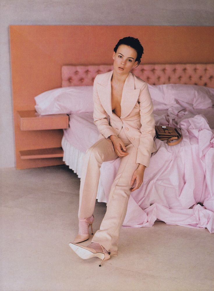 michelle behennah feet 6