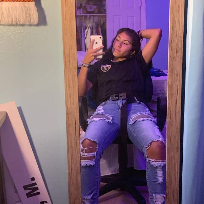 michelle breeden feet 4