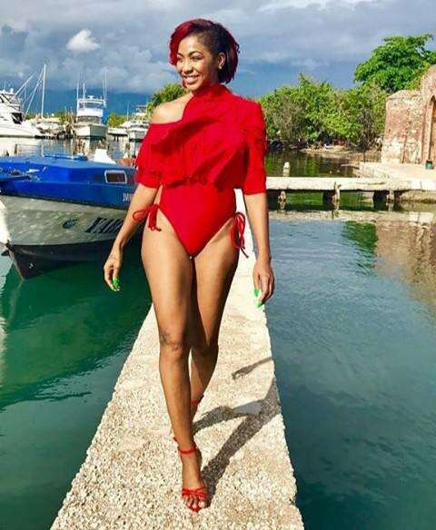 michelle downer feet 3