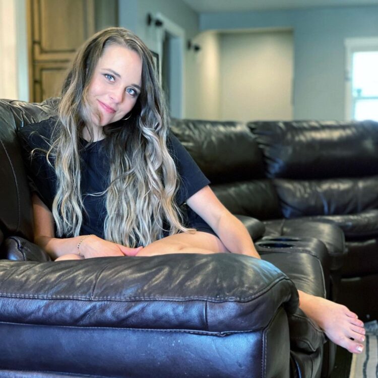 michelle duggar feet 5