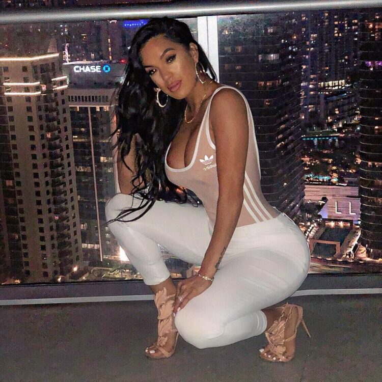 michelle game feet 3