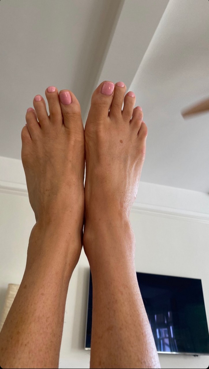 michelle gomez feet 1