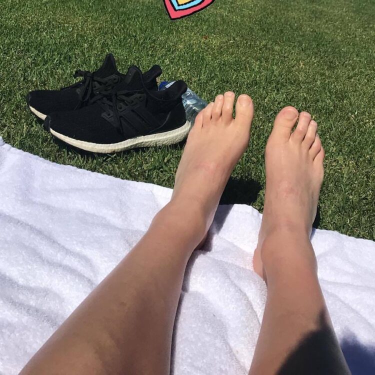 michelle heyman feet