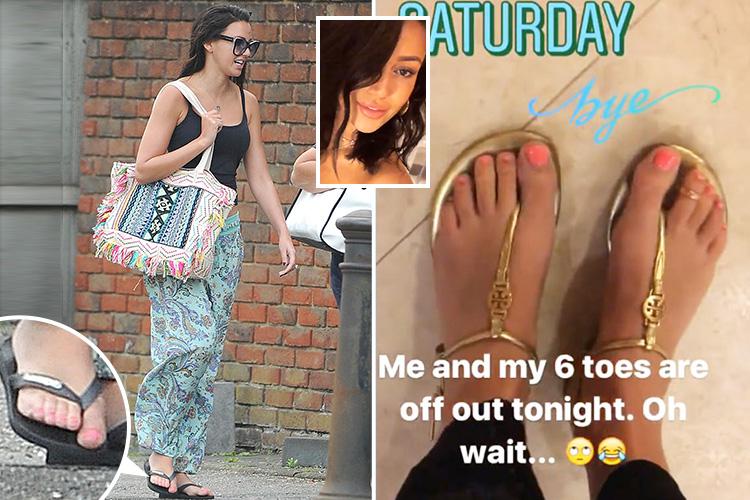 michelle keys feet 4