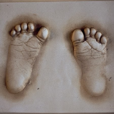 michelle kingdom feet 3