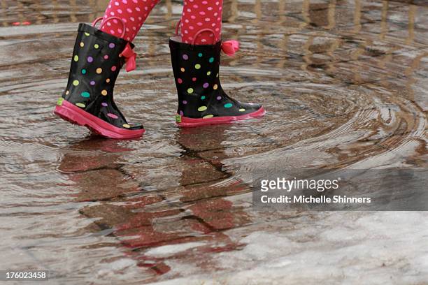 michelle paver feet 4