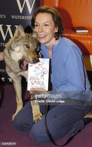 michelle paver feet 5