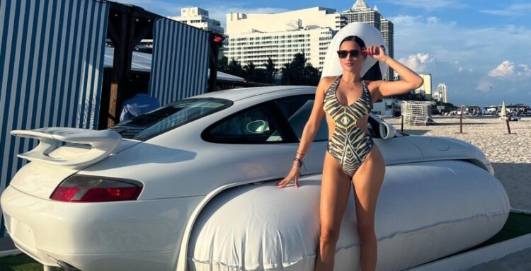 michelle pooch feet 3