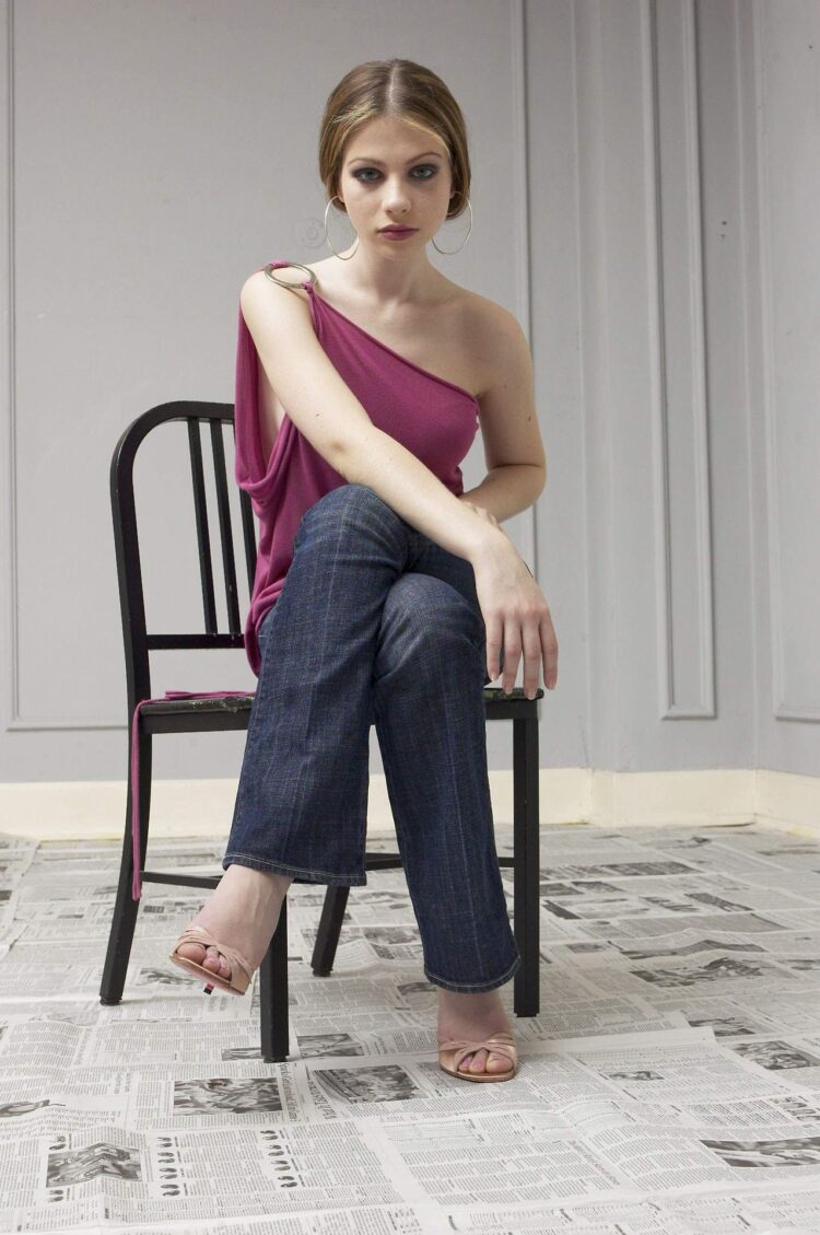 michelle trachtenberg feet 2