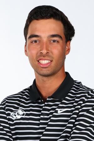 michi virgilio feet 3