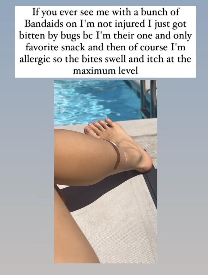 midori francis feet 3